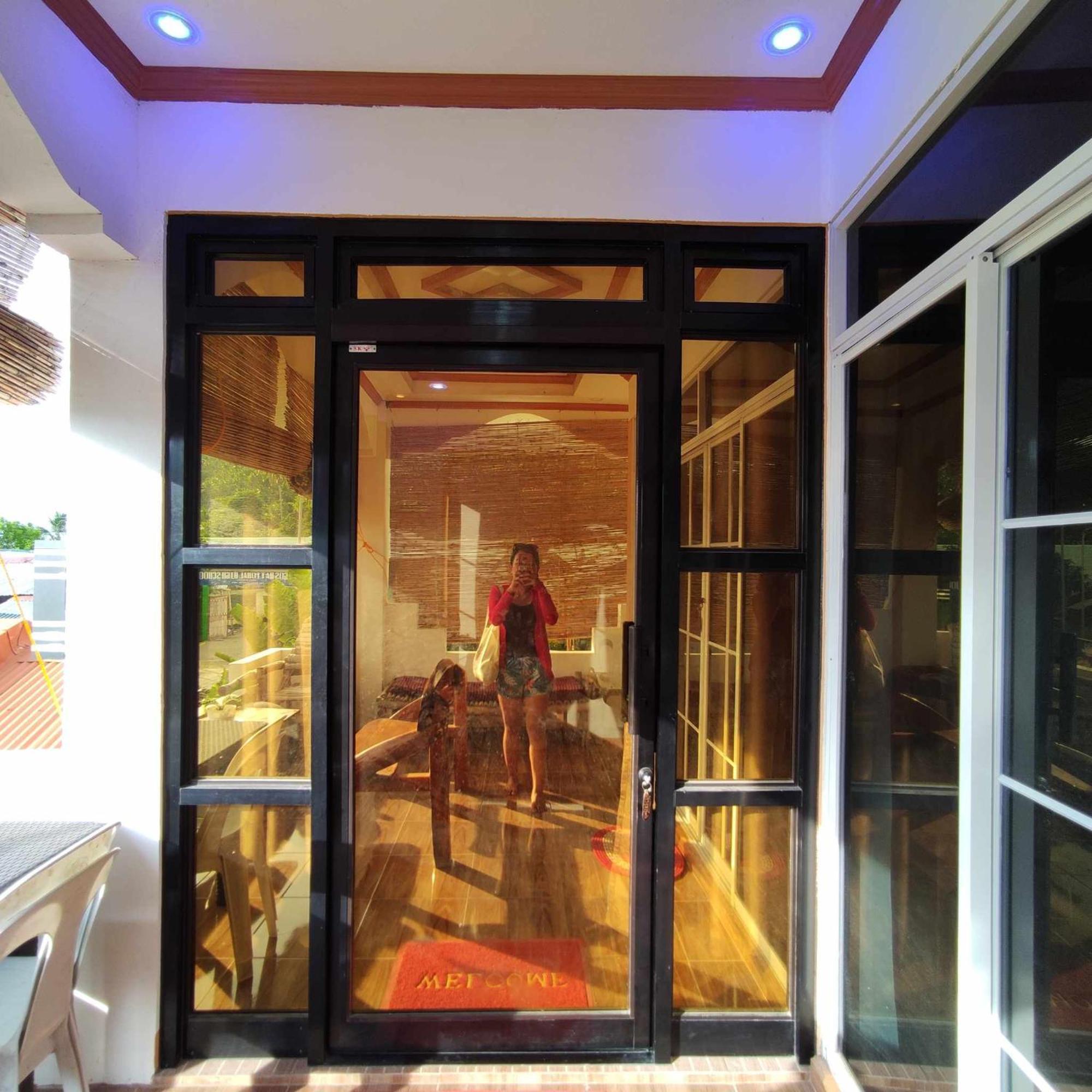Zia Homestay Burgos  Exterior photo