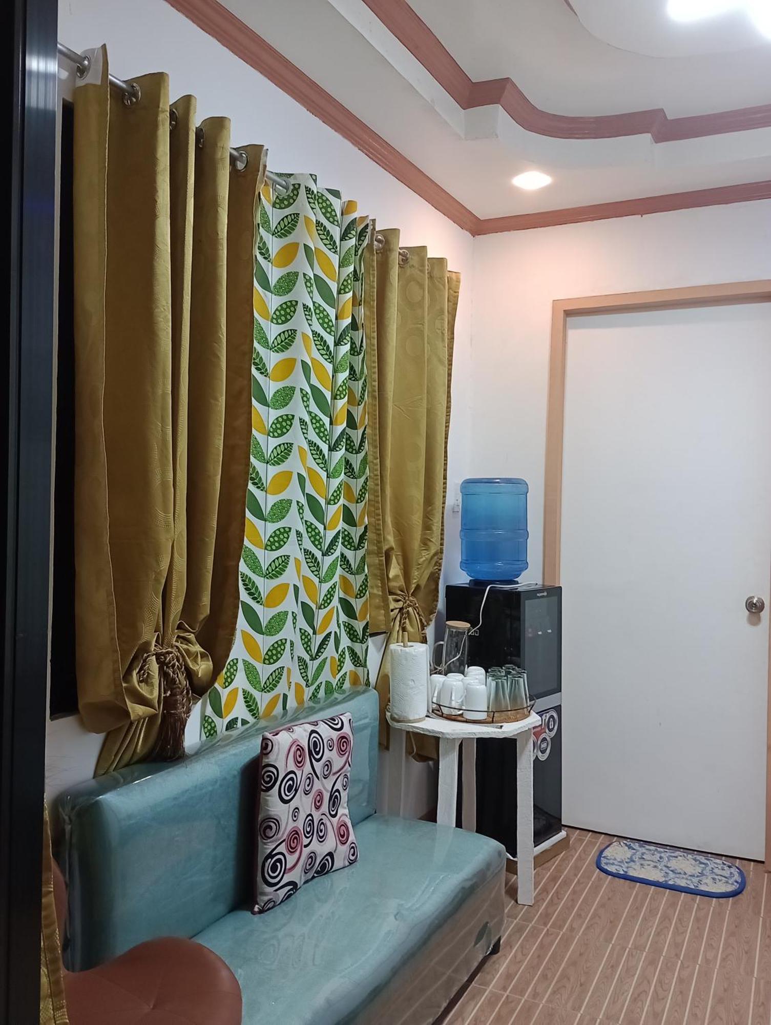 Zia Homestay Burgos  Exterior photo